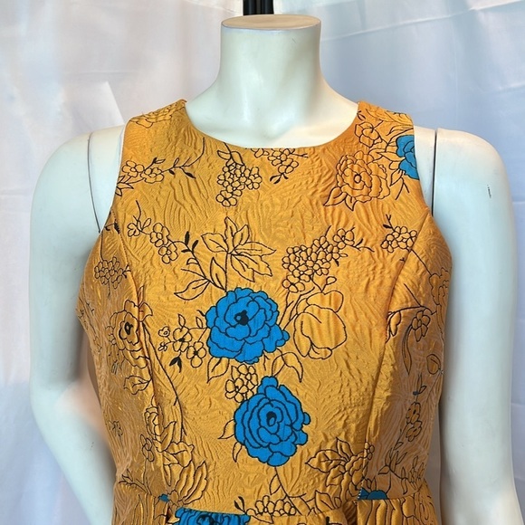 Chic Wish Brocade high/low Party Dress - Picture 3 of 6